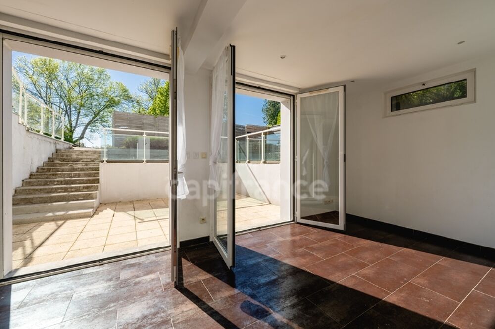 Appartement à vendre 4 pièces DIVONNE LES BAINS (01) - 92m2 - terrasses (76m2), parking, box fermé