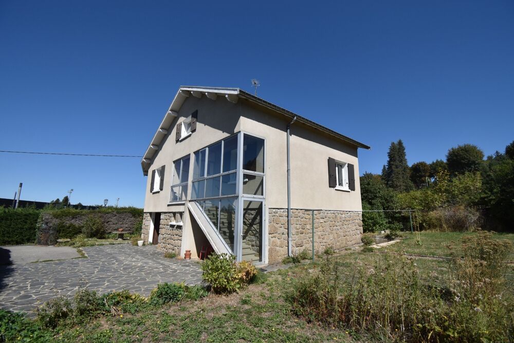 Maison individuelle lumineuse avec jardin et garage  Saint-Agrève
