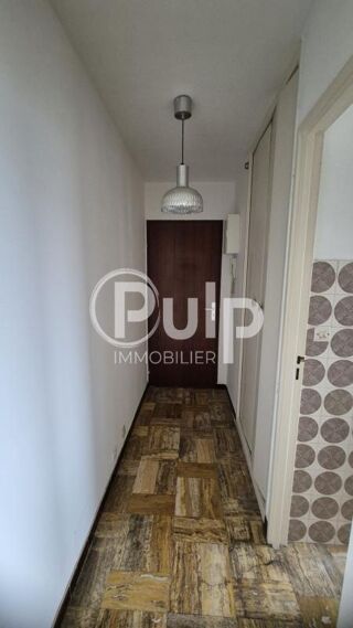  Appartement  vendre 4 pices 77 m