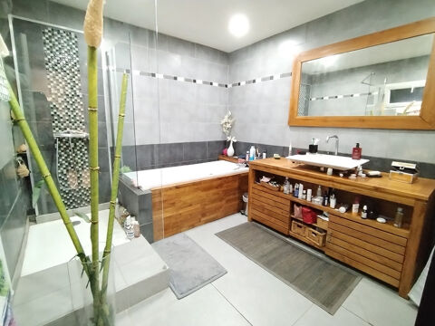  Duplex/triplex à vendre 3 pièces 113 m²