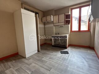  Immeuble � vendre 10 pi�ces 200 m�