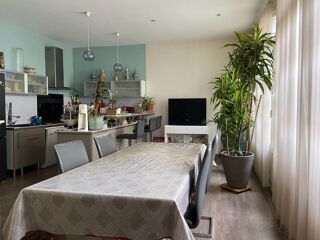  Immeuble � vendre 8 pi�ces 162 m�