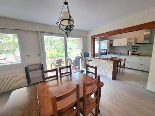  Appartement  vendre 5 pices 82 m