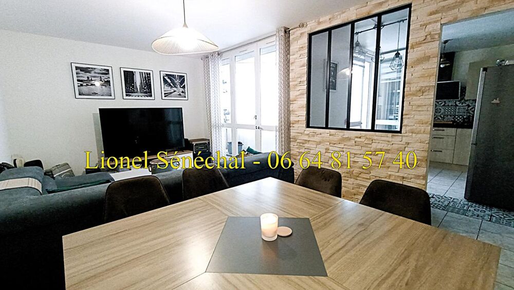 Vente Appartement Appartement au RDC avec 2 balcons 4 pièces de 76 m2 secteur Pontlieue avec un accès direct au bord de l' huisne Le mans