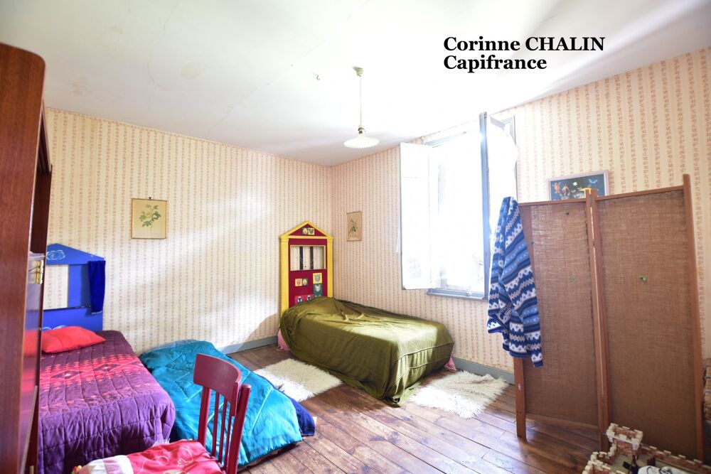 Maison à vendre 4 pièces sur 537m2 de terrain MONTCOMBROUX LES MINES (03)