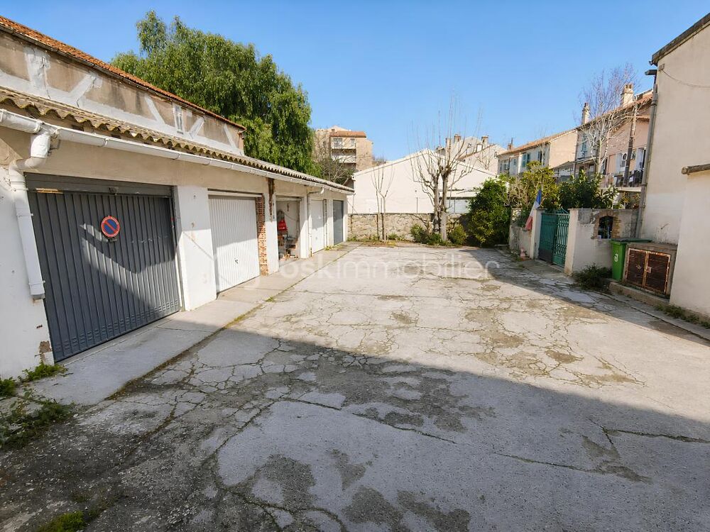 Vente Parking/Garage � vendre - Garage ferm� avec mezzanine � 0� de charges � Faible taxe fonci�re � Acc�s ultra facile � Toulon Ouest (Place Parment Toulon