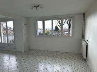  Appartement � louer 5 pi�ces 89 m� Taverny