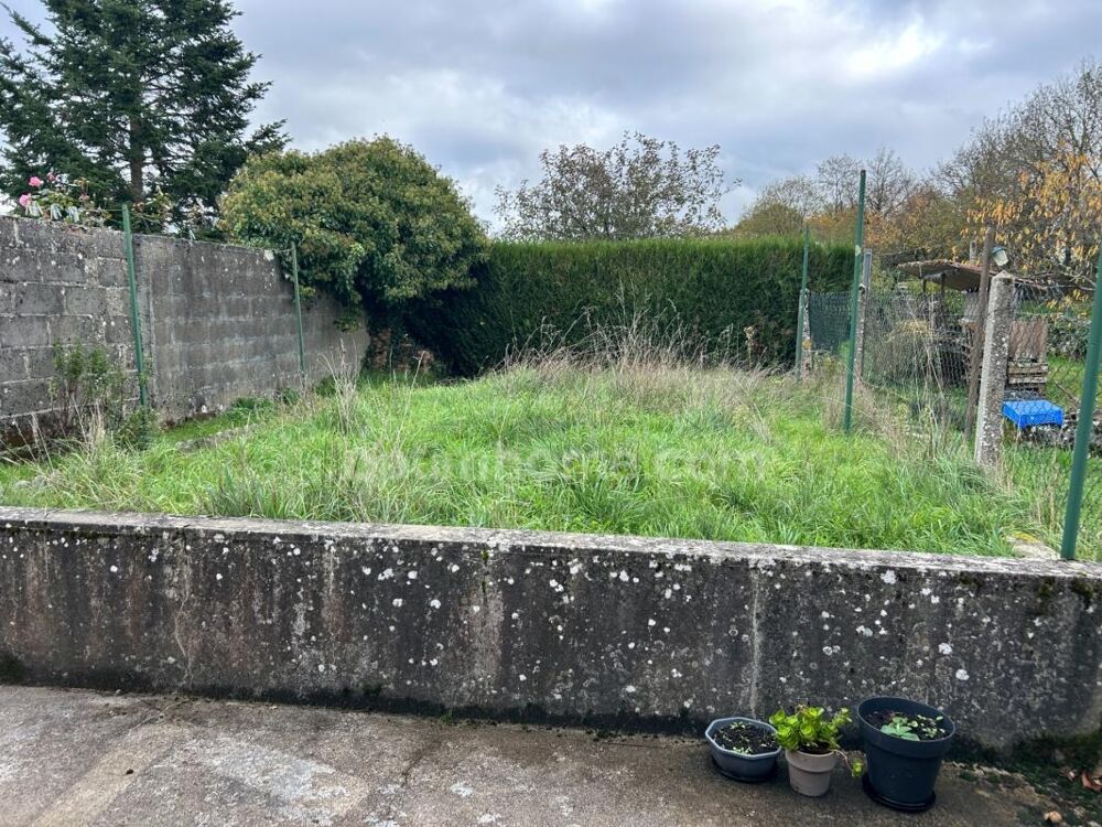 Maison de 105 m2 à finir de rénover avec jardinet