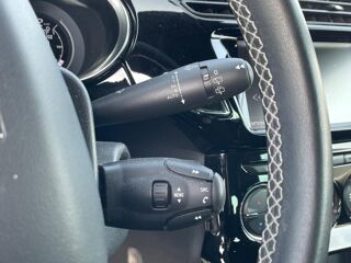 DS3 PureTech 110 Automatique So Chic 2018 occasion 49140 Corz&eacute;