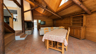  Chalet à vendre 8 pièces 174 m²