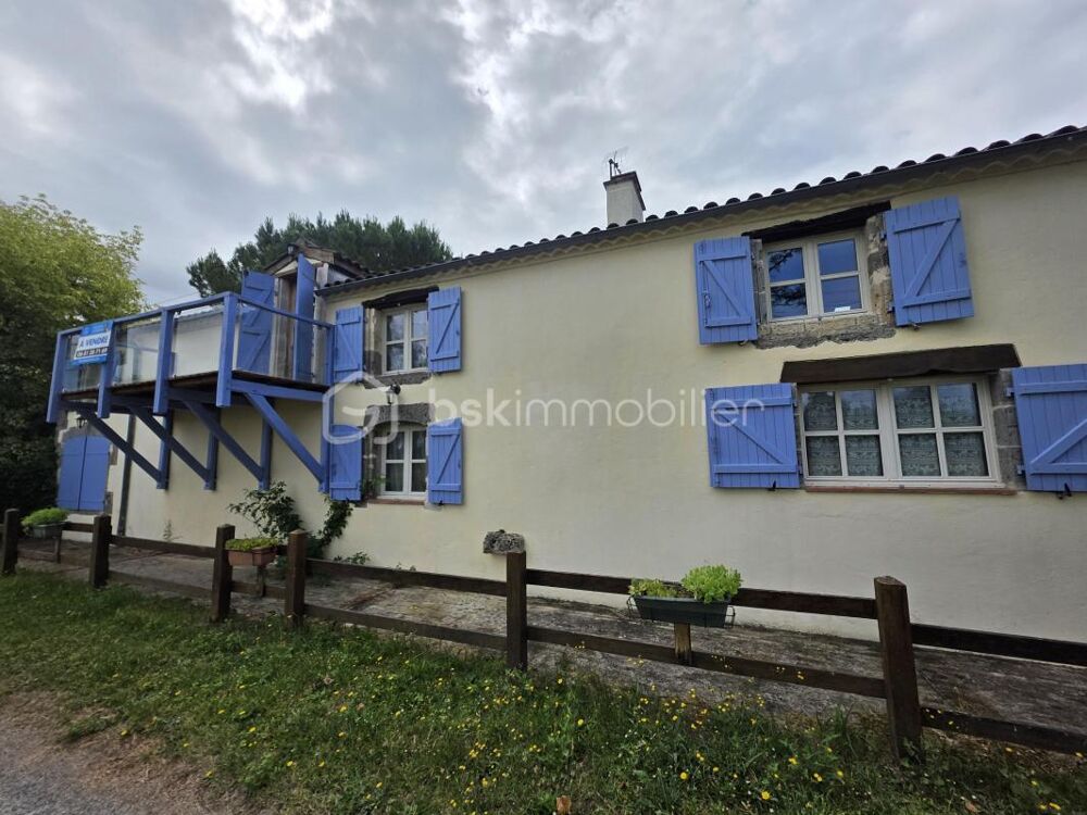 MAISON EN PIERRE A BARBASTE- 170 m²- 4 CHAMBRES-PISCINE- JARDIN 6040 m2