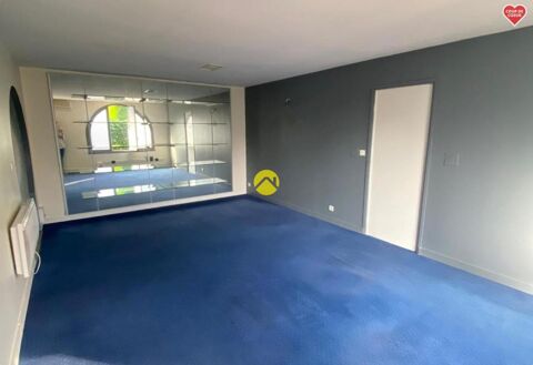 LOCAL COMMERCIAL 159000 18000 Bourges