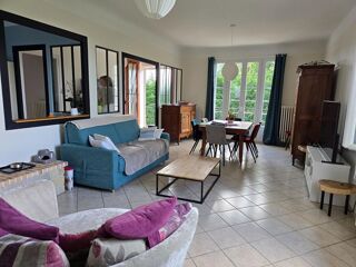  Villa � vendre 8 pi�ces 200 m�