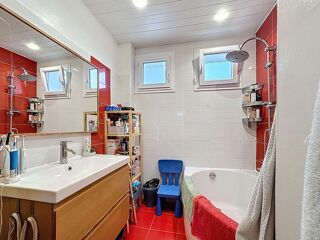  Appartement � vendre 4 pi�ces 97 m�