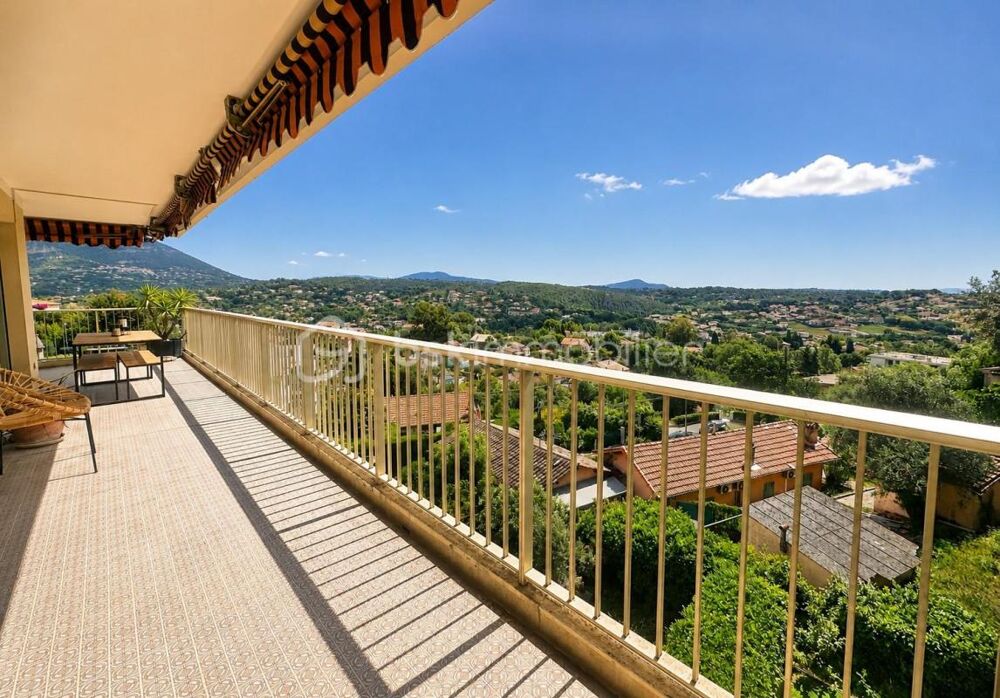 VENCE - DERNIER ÉTAGE - 4P RECEMENT RENOVÉ - TERRASSE XL 42M2 - VUE PANORAMIQUE VERDURE, MER ET MONTAGNES - GARAGE, PARKING ET