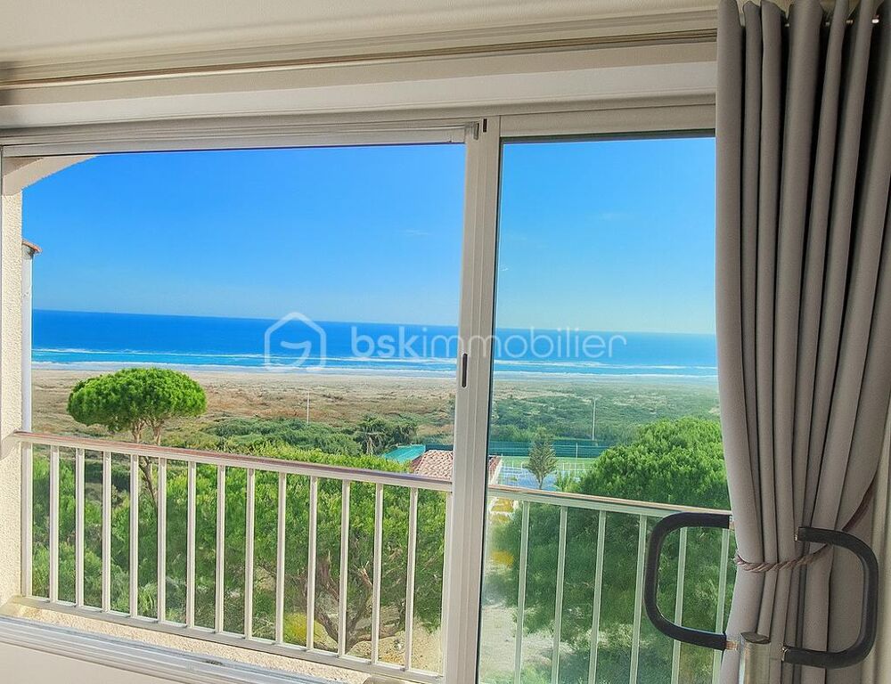 VUE SPLENDIDE SUR LA MER
