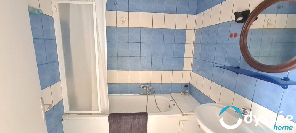 À VENDRE - Grand T2 lumineux avec parking, cave