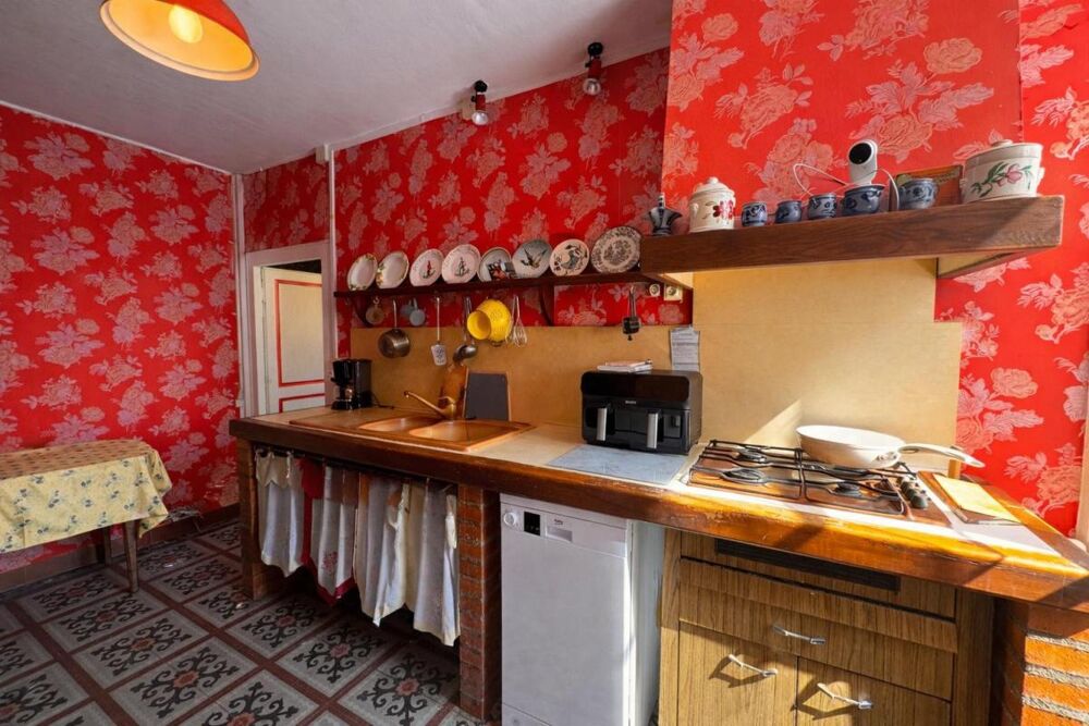 Vente Maison Maison de caractère 332 m² - Terrain 2 489 m² - Piscine - Dépendances - Proche Magny-Cours Magny cours