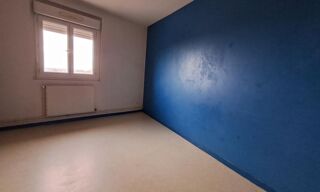  Appartement à louer 4 pièces 73 m²