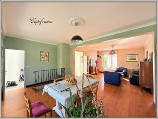  Maison � vendre 8 pi�ces 185 m�