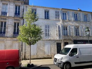  Immeuble à vendre 264 m²