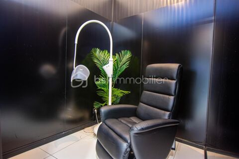   ? OPPORTUNIT EXCEPTIONNELLE  SALON ESTHTIQUE HAUT DE GAMME  PARIS ? 