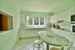 Maison à vendre 8 pièces 165 m²