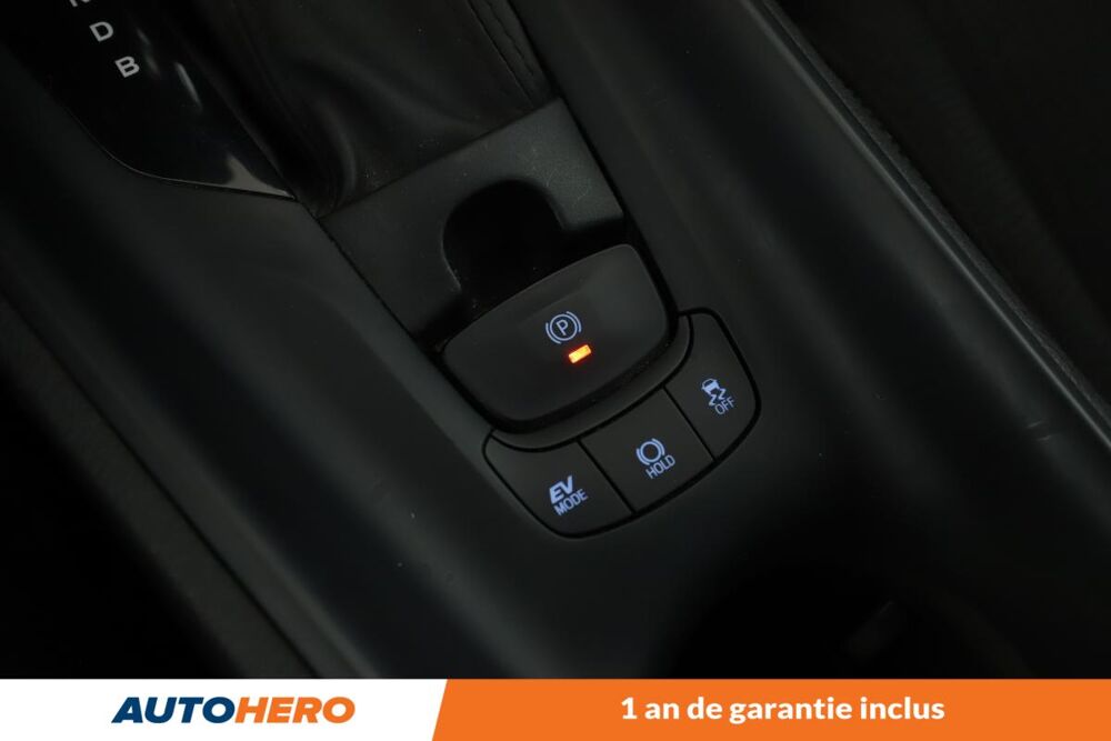 C-HR 1.8 Hybride Dynamic 122 ch 2020 occasion 92130 Issy-les-Moulineaux