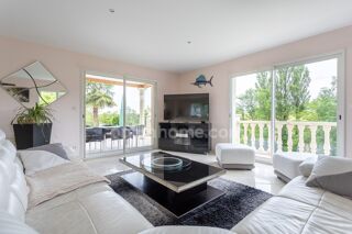  Villa � vendre 7 pi�ces 190 m�