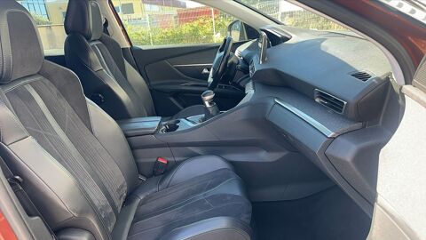 3008 II 1.2 PureTech 130 Crossway 2019 occasion 69120 Vaulx En Velin