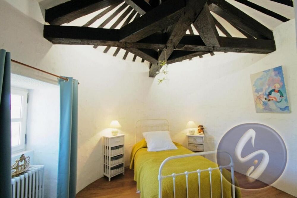 � vendre  Maison Cours (79220)