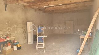  Parking / Garage à vendre 72 m²