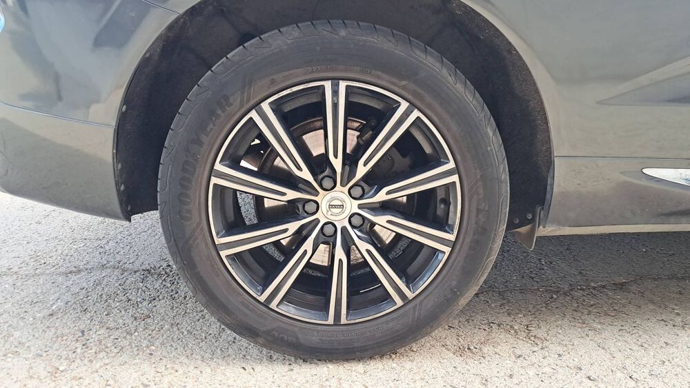 XC60 2.0 T8 407 Plug in Hybrid AWD Geartronic8 Inscription Luxe 2018 occasion 20137 Zonza