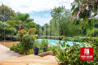  Maison à vendre 7 pièces 221 m²