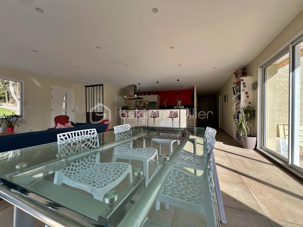 � vendre  Maison Claix (38640)