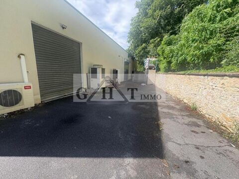  ENTREPÔT DE 200 M² À LOUER – LE MÉE-SUR-SEINE 