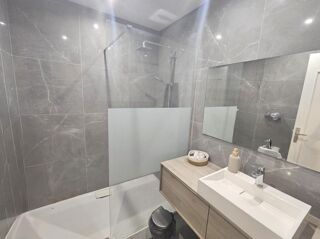  Appartement � vendre 3 pi�ces 72 m�