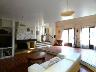  Maison  vendre 7 pices 200 m