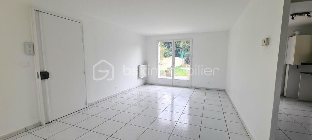 Vente Maison Maison conviviale avec terrasse en vente à découvrir dès maintenant Savigny le temple