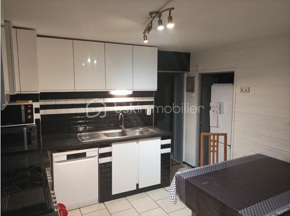 Vente Maison maison de ville avec terrasse et jardin proche des commerces Morez