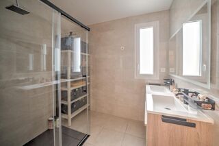  Appartement à vendre 5 pièces 104 m²