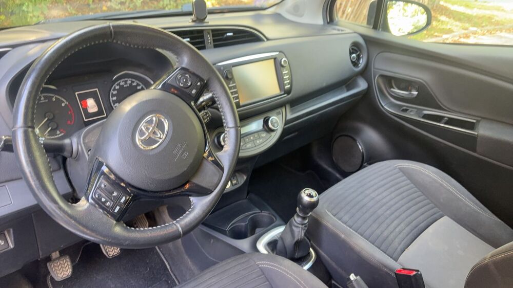 Yaris 1.5 VVT-i 110 Dynamic 2017 occasion 17000 La Rochelle