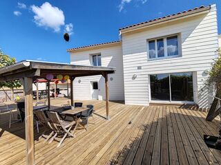  Maison à vendre 6 pièces 184 m²