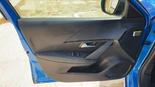 208 136 50kWh GT - Automatique 2021 occasion 30320 Poulx