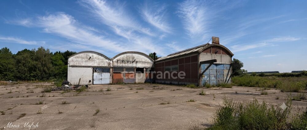 Vente Terrain Opportunité Exceptionnelle- 40000 m2 de terrain avec bâtiments industriels à vendre dans l'oise Berthecourt