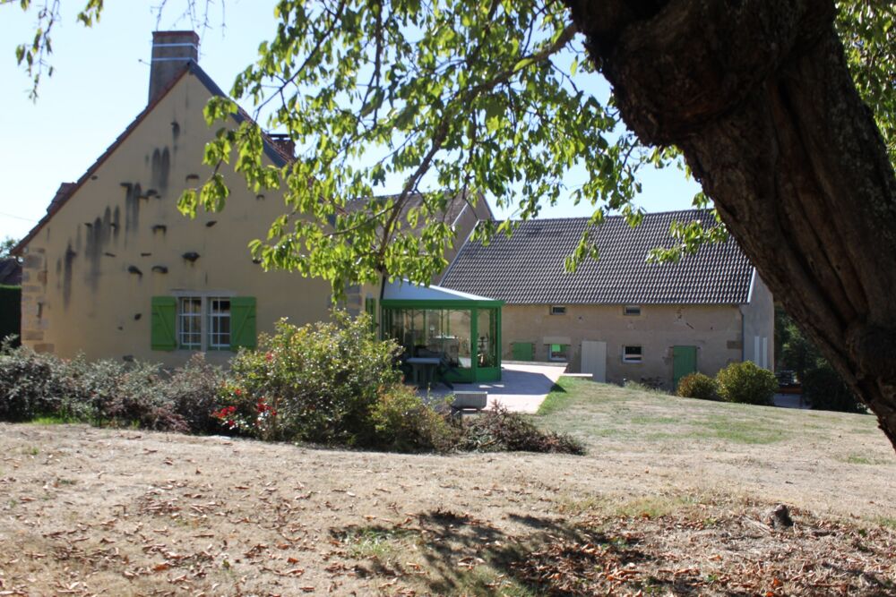 Vente Ferme Maison à vendre 7 pièces SAINT ELOY D'ALLIER (03) Saint eloy d allier