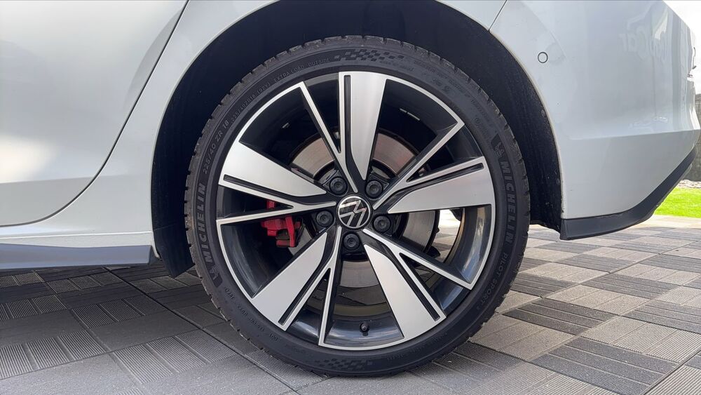 Golf VIII 1.4 e-Hybrid 245 DSG6 GTE - Automatique Toit ouvrant 2021 occasion 35760 Saint Gregoire