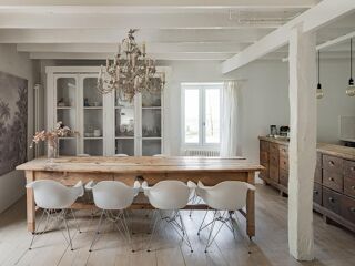  Propriété/château à vendre 15 + pièces 924 m²