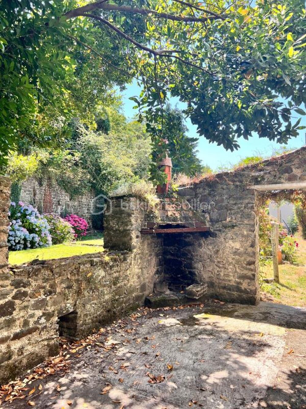 Vente Maison Maison familiale au centre de Châteaulin Chateaulin