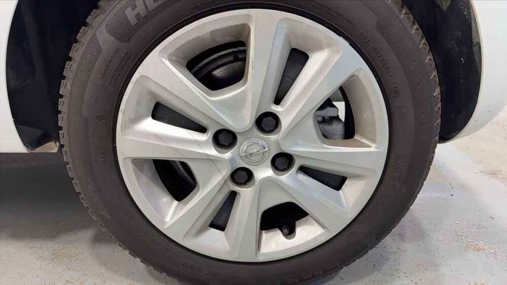 Corsa Phase 3 1.4 Turbo 100 Color 2015 occasion 54300 Luneville